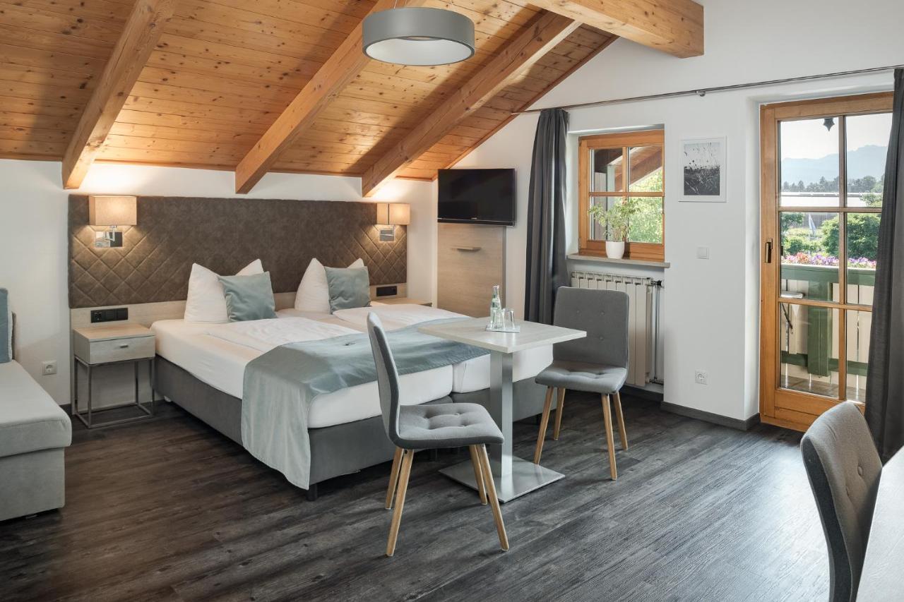 Hotel Garni Moewe Am See Прин-ам-Кимзее Экстерьер фото